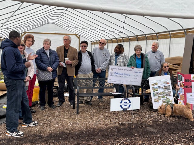 Yves with Motherland check